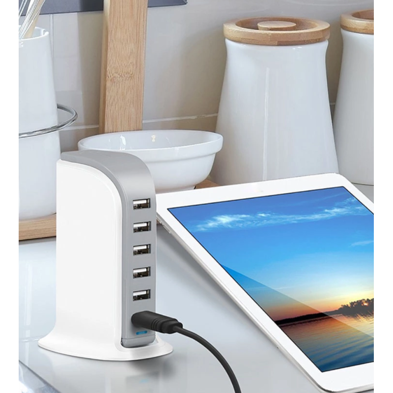 Tower Type Desktop Charging Station Black ABS Case 6 Ports Smart IC Tech