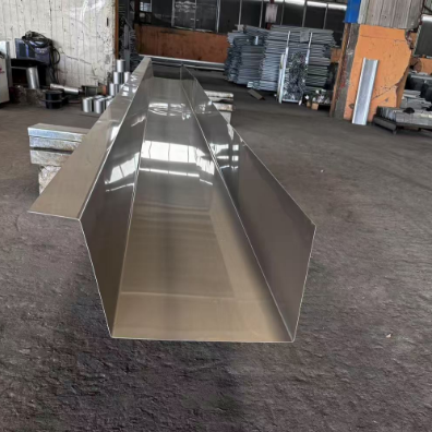 Customized Prefabricated Steel Structure Metal Building Workshops Plants Pole Barn Kits For Farm Shed Self-Storage Workshop