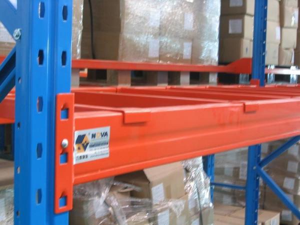Anti-Corrosion Galvanized Heavy Duty Pallet Racking / Industrial Steel Storage Racks