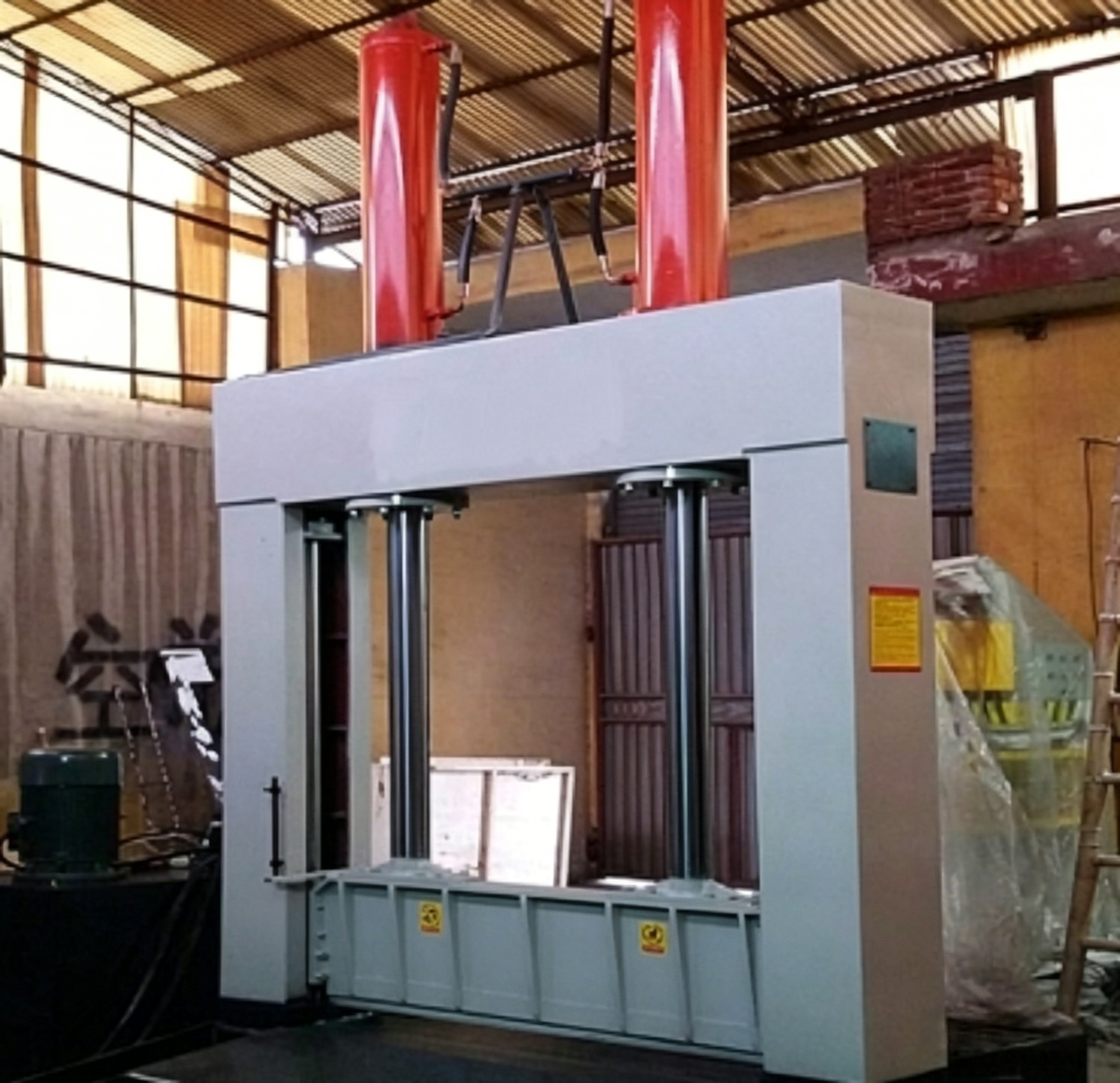 Rubber Bale Cutter