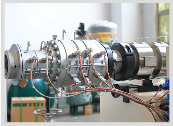 75-250 Plastic Pipe Making Machine PVC Pipe Extrusion Line Sjz-65/132