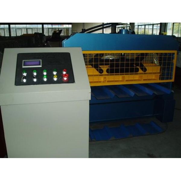 Wall Cladding Corrugated Roll Forming Machine customized With Hydraulic