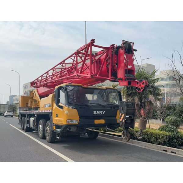 STC500C5-8 Used Crane Boom Length 45.5 m Counterweight 9.5tons 2023.3 Production Year