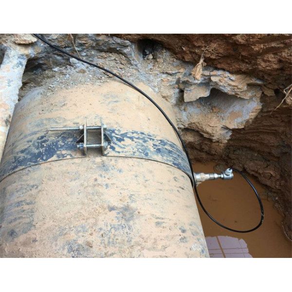 TF1100-EI Insertion Type Ultrasonic Flow Meter Wide Liquid Temperature Range