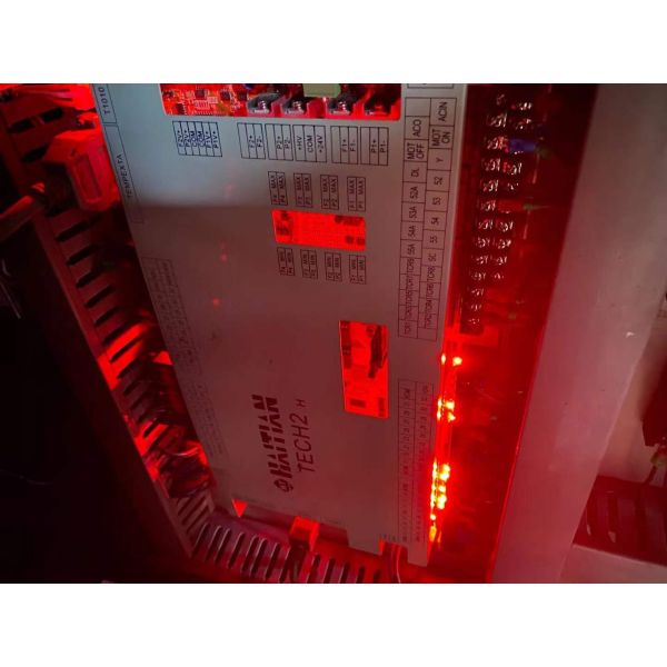 37kW Used Haitian Injection Moulding Machine Fruit Crate Bottle Cap 70mm Screw