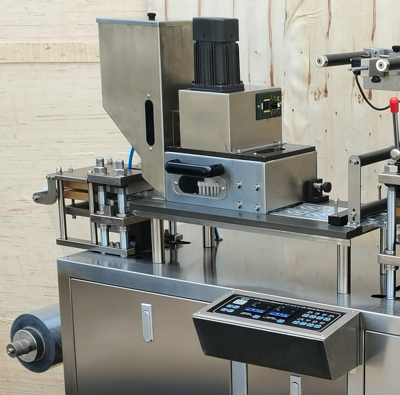 High Precisely Hyaluronic Acid Condoms Blister Packing Machine Automatic Liquid Filling