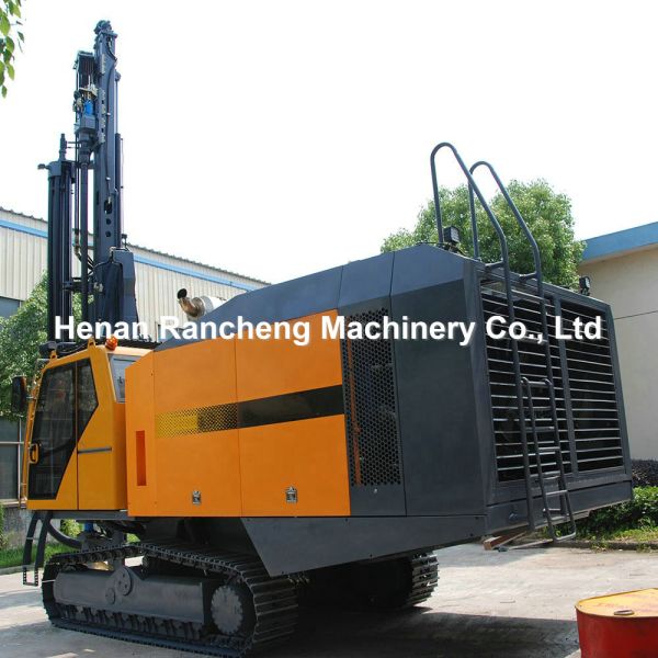 Crawler Type Rock DTH Drilling Rig 298KW Cu-mmins Engine 35m Drilling Depth