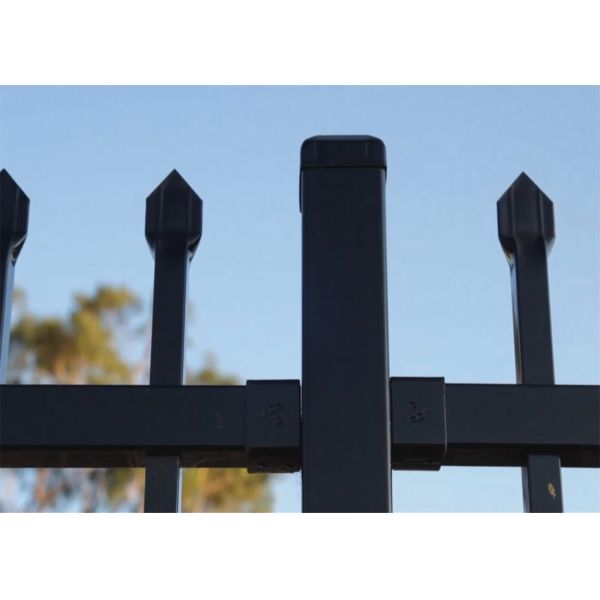 1800mm height garrison security fencing