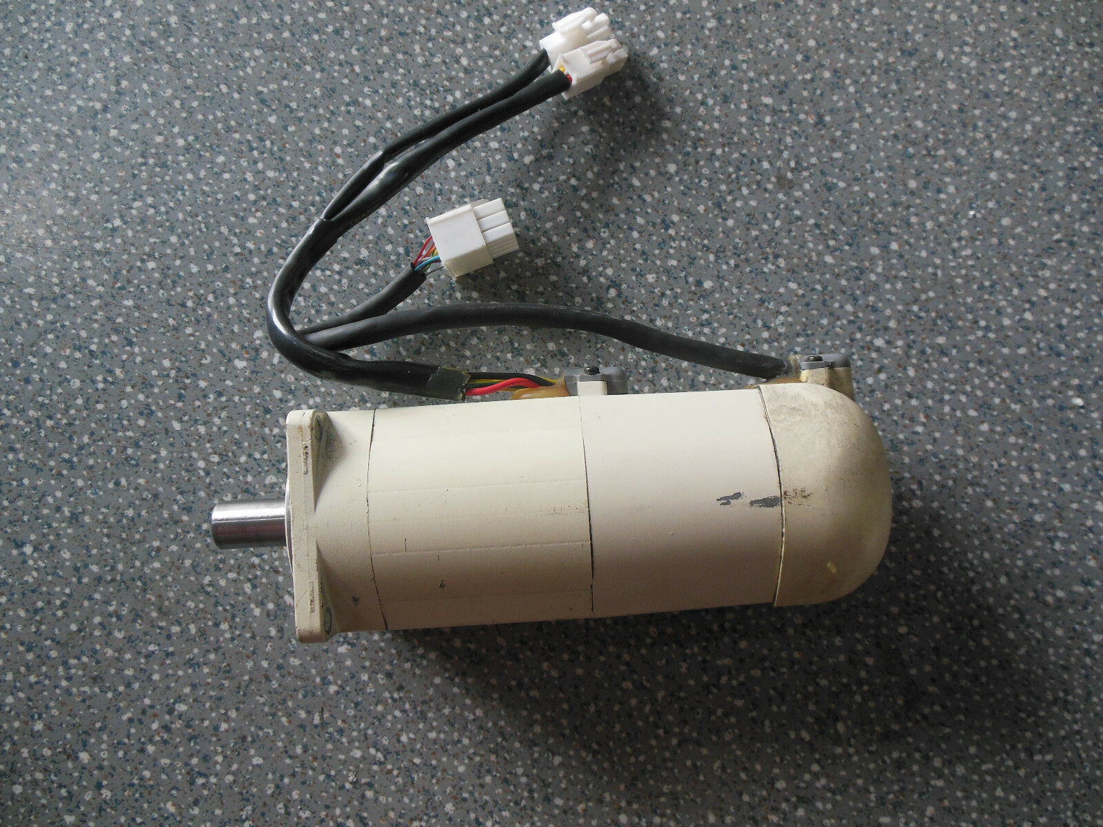 Buy cheap PANASONIC Industrial SERVO MOTOR MSM042A1B FREE EXPEDITED SHIPPING MSM042A1B product