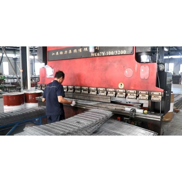 Battery Layer Chicken Cage With Poultry Farming Equipment For Animal Poultry Husbandry Livestock