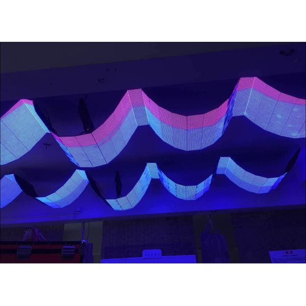 Patented Flexible LED displays for shopping malls