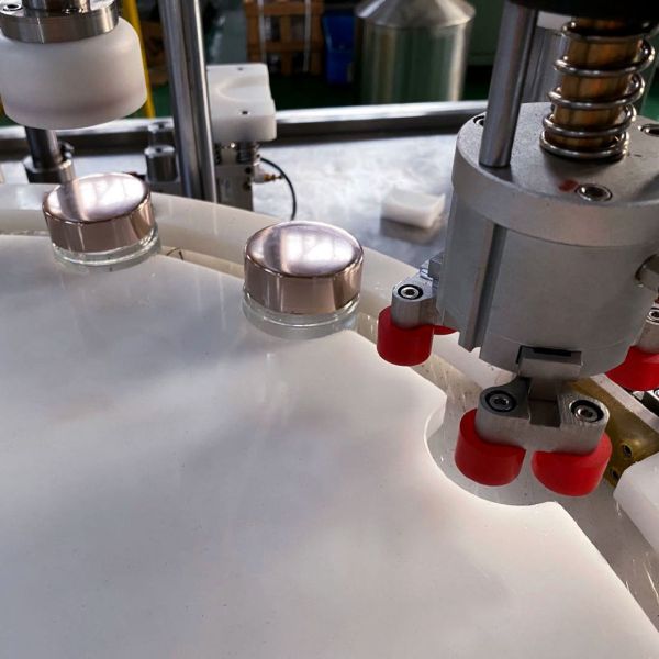 Npack Automatic Cosmetic Cream Bottle Filling Capping Machine for Glass Jar