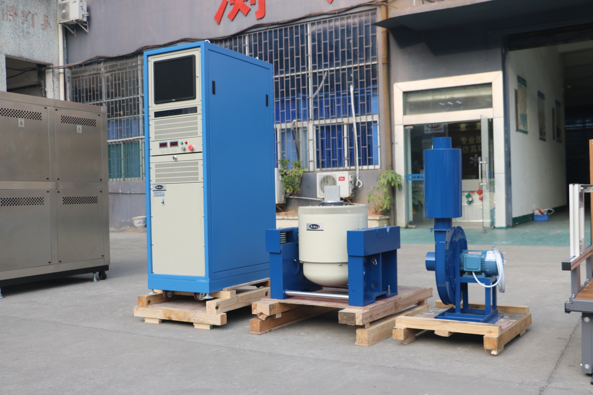 380V 3000N Horizontal 3 Axis Vibration Table Lab Testing Equipment