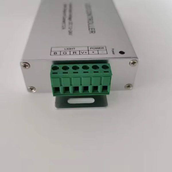 Dc Input Port Rgb Led Controller Controlled By 24Key Remote Control Unit