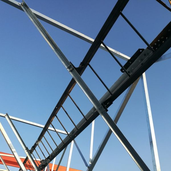 Steel 220 Kv Transmission Line Towers , High Tension Triangle Antenna Tower