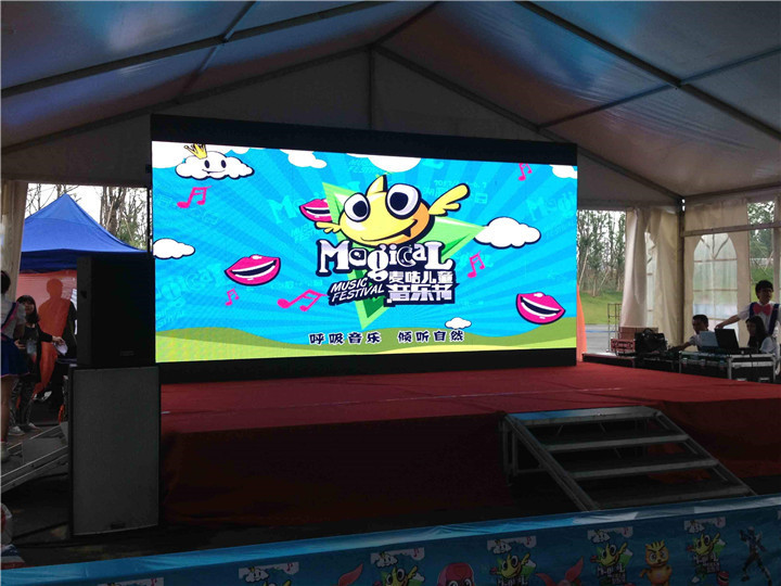 Wide Viewing Angle High Resolution LED Display P3.91mm stage rental LED Screen Noiseless
