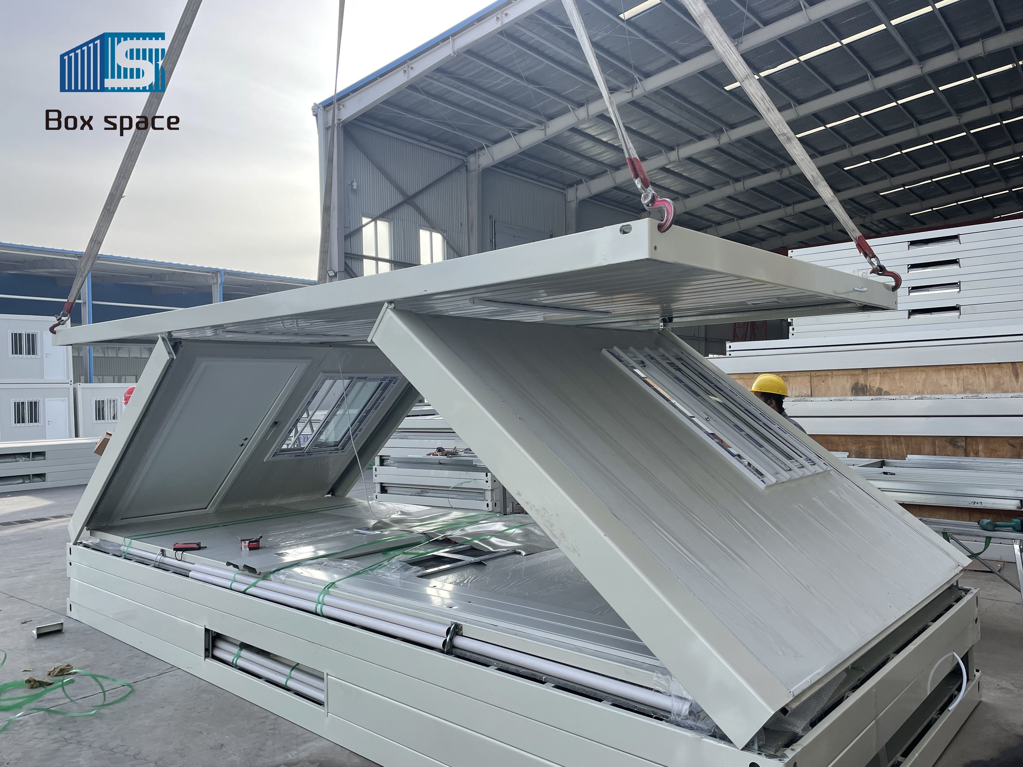 Removable Foldable Mobile Container House , 20ft 40ft Expandable Container Homes