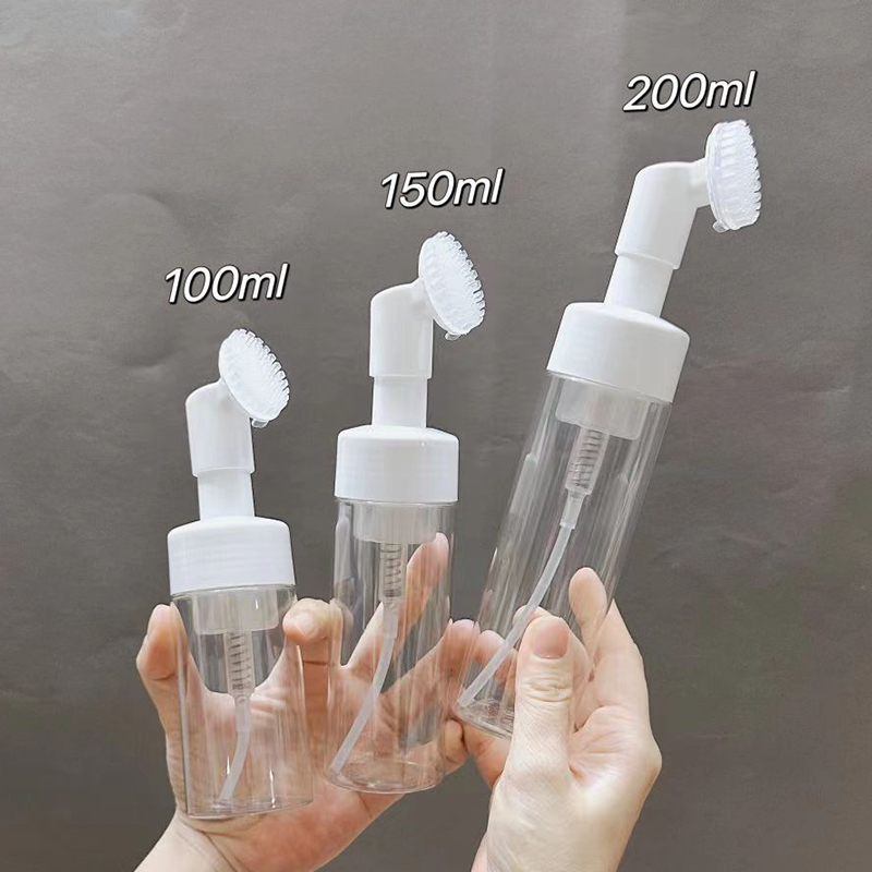 Plastic Silicone Brush Foam Bottle with Hybrid Functionality for Gentle Massaging and Sanitary Cosmetic Application