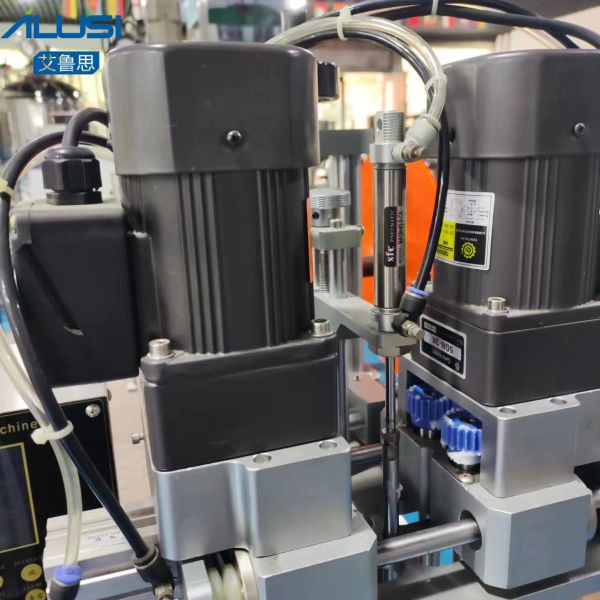 40 Bottles / Min Cap Closure Machine Screw 110v Desk Capper Equipment