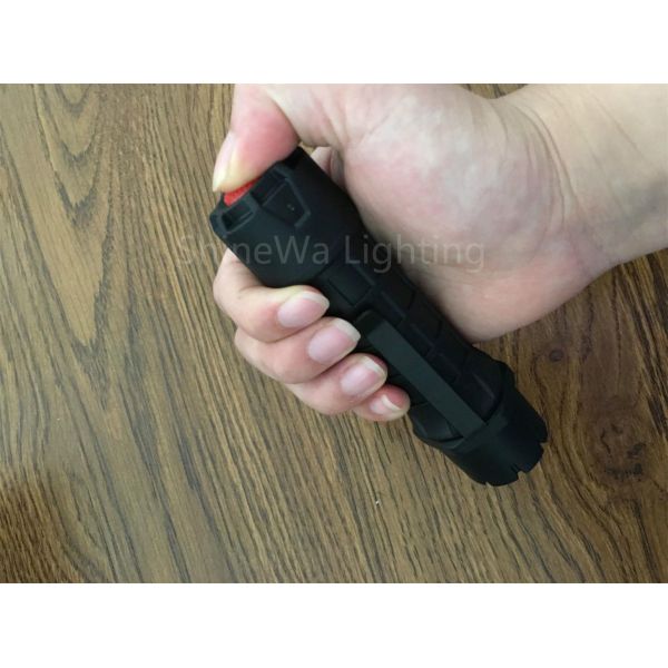 Small Size High Power Led Torch Light Portable IP66 Impact Resistant 3 m