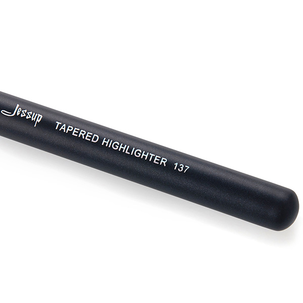 Jessup Single Tapered Highlighter Brush Private Label Makeup Brush Manufacturer Brush With Copper Ferrule B072