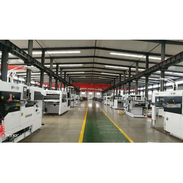 1100mm 4600pcs/H Cardboard Box Die Cutting Machine