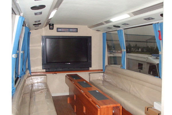 4G Video Conference 7.5L Emergency Communications Vehicle