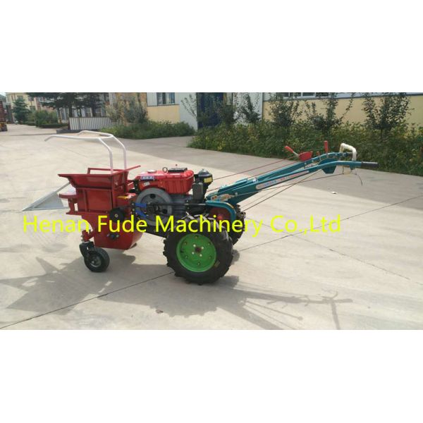 Small corn harvesting machine,maize harvesting machine