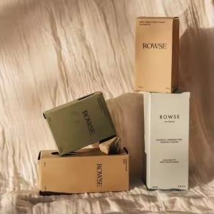 China Custom Biodegradable Kraft Paper Boxes for Cosmetics Packaging on sale