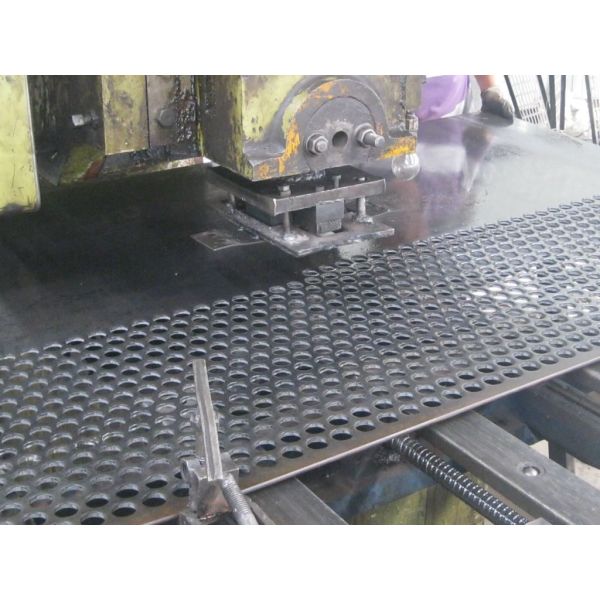 Length 12ft Width 4ft Round Hole Perforated Mild Steel Sheet