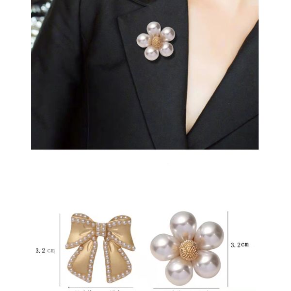 Gold Mens Diamond Cufflinks Inlaid Pearl 1.5cm×1.5cm Size OEM ODM