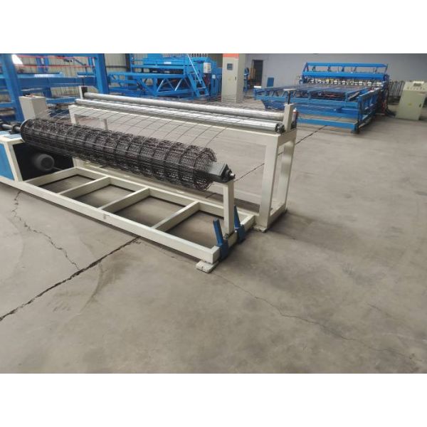 Roll Height 2.4m Welded Wire Mesh Machine Capacity 300 Rolls Per Day