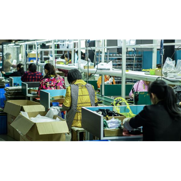 Automatic Remote Control Huidi Basic Model Window Sweeping Robot for Household Noise 65dB