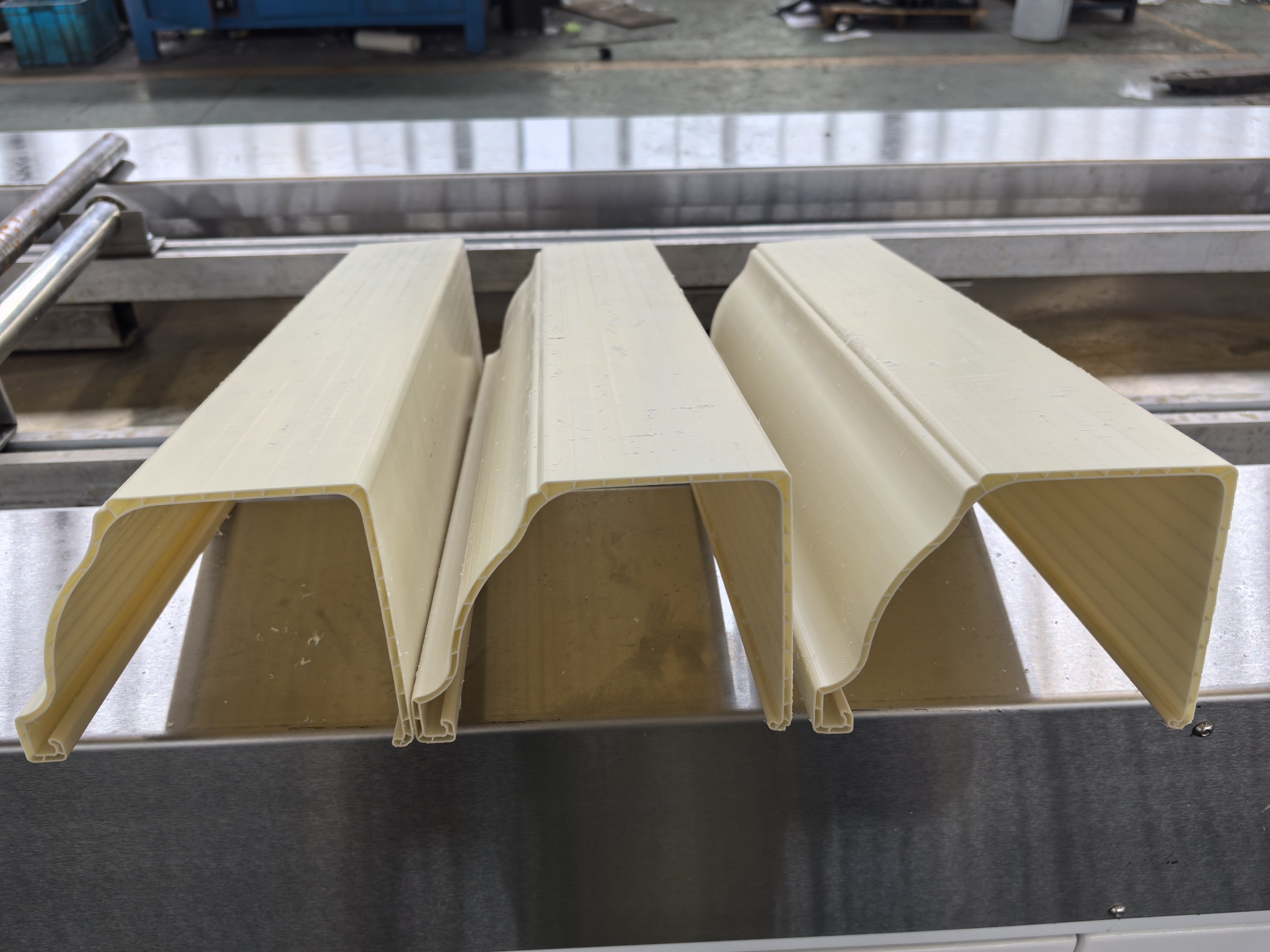 Shenzhen HYPET PVC/Plastic Square/Half Round Rain Gutter Production Line Half Round Rain Water Gutter Machine Manufacturer