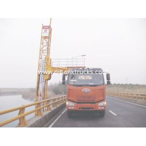 22m Truss Bridge Inspection Truck FAW Chassis 8x4 206KW 280HP