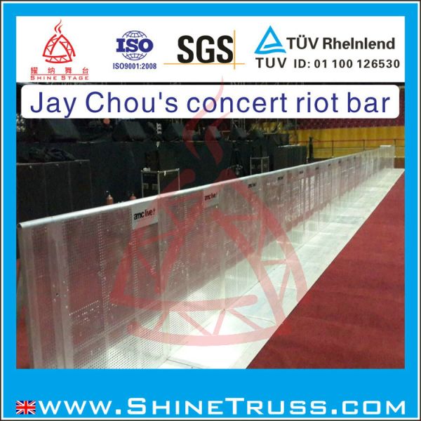 concert mojo barricade / stage barrier