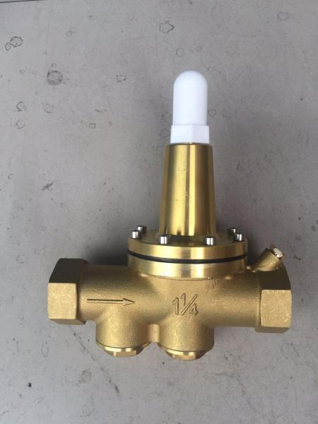 Quality Brass water pressure reducing valve Working pressure PN16 , Adjustment 20~175PSI for sale