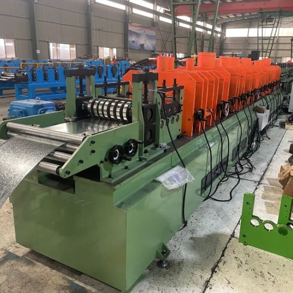 Customized Steel Building Machine Fully Automatic CZ Purlin Roll Forming Machine Manufacturers