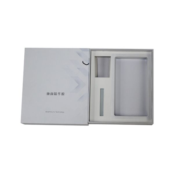Customized Rigid Packaging Box With White Cardboard Insert