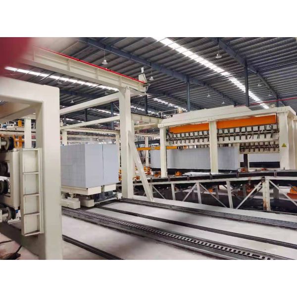 Brick Moulding Machines Auto Moving 0.37Kw L1415mm Side Rolling Guide