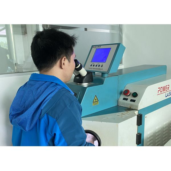 Sterling Silver Green Spinel Ring Fashionable Pear Shape Solitaire Wedding Engagement Ring