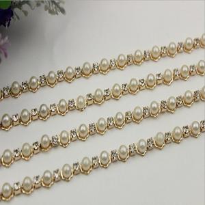 China Perfect customized high quality 10 mm width light gold white pearl decorative metal chain for bag strap on sale